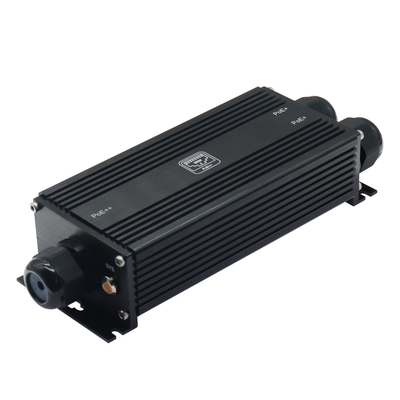 موسع جيجابت PoE الصناعي المقاوم للماء IP67 (1 × مدخل 2 × مخرج)
