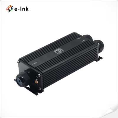 موسع جيجابت PoE الصناعي المقاوم للماء IP67 (1 × مدخل 2 × مخرج)