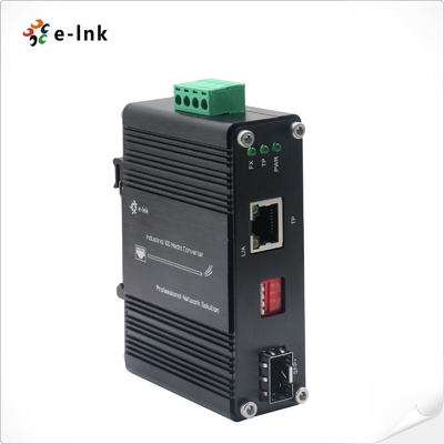 Mini Industrial 10G / 5G / 2.5G / 1G / 100M من النحاس إلى 10GBASE-X SFP + محول الوسائط