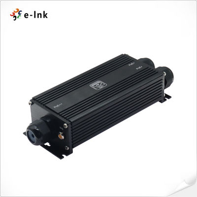 موسع جيجابت PoE الصناعي المقاوم للماء IP67 (1 × مدخل 2 × مخرج)