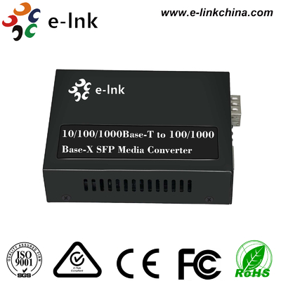 محول وسائط SFP من 10/100/1000BASE-T إلى 100/1000BASE-X مع مدخل طاقة 48 فولت تيار مستمر