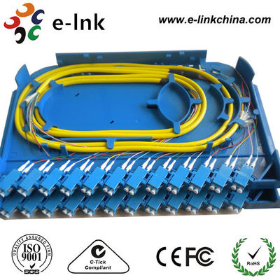 1 متر متعدد الألوان 12 الألياف المجمعة المروحة OM3 LC pigtail